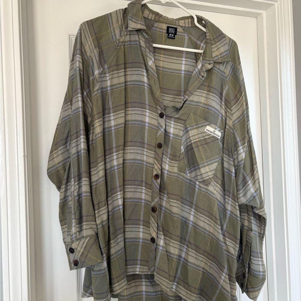 BDG Olive and Cream Plaid Button-Down Shirt - Men's Relaxed Style